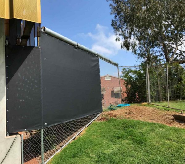 Backyad Wired Mesh Fence With Tarpulin